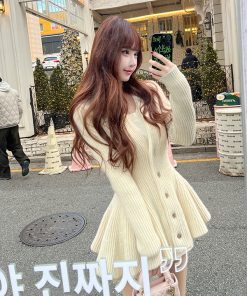 Spring 2025 Women's Knitted Jacket with Lace Hem, Irregular Design, Elegant Layering Piece, Perfect for Chic and Stylish Outfits