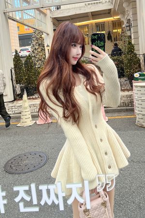 Spring 2025 Women's Knitted Jacket with Lace Hem, Irregular Design, Elegant Layering Piece, Perfect for Chic and Stylish Outfits