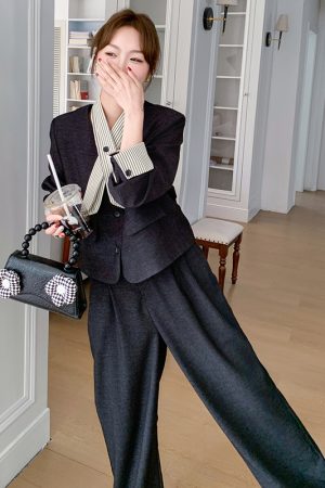 Spring Black Suit and Wide-Leg Pants Two-Piece Set - Stylish Casual Outfit for 2025, Trendy OOTD for Modern Fashion Lovers