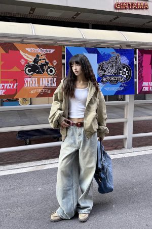 Spring Boxy Silhouette Barn Style Jacket for Women and Men, Vintage Hooded Streetwear, Casual Couple's Outerwear