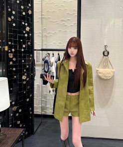 Spring-Summer Two-Piece Skirt and Shirt Set for Women, High-End Runway Style, Intelligent Beauty in Green, Chic Fashion Ensemble