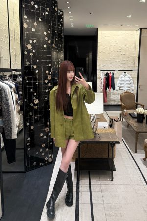 Spring-Summer Two-Piece Skirt and Shirt Set for Women, High-End Runway Style, Intelligent Beauty in Green, Chic Fashion Ensemble