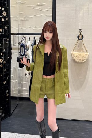 Spring-Summer Two-Piece Skirt and Shirt Set for Women, High-End Runway Style, Intelligent Beauty in Green, Chic Fashion Ensemble