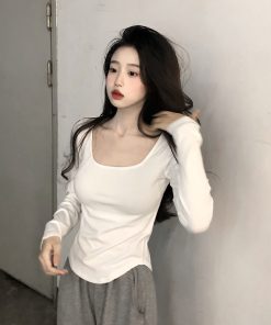 Square Collar Long Sleeve T-Shirt for Women - White Base Layer, Waist-Cinching Slim Fit, Fishbone Short Top, Trendy Style
