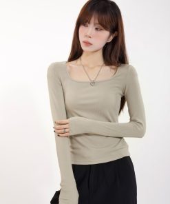 Square Neck Long Sleeve Off-Shoulder Top for Women, Slim Fit T-Shirt, Fashionable Spring 2025 Style, Youthful Design, Trendy Look