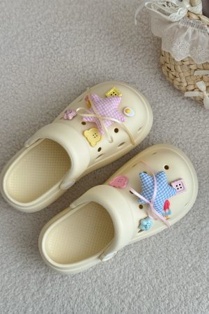 Star-Shaped Non-Slip Hole Shoes for Women - Thick-Soled Height-Increasing Summer Outdoor Slippers