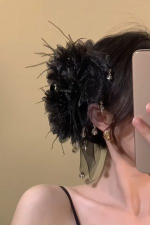 Starry Sky Black Feather Flower Hair Clip - High-End Light Luxury Shark Clip Hair Accessory for Fluffy Volume & Fairy Style