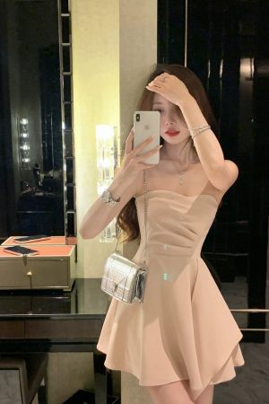 Strapless French-Style Dress for Women - Waist-Cinching, Irregular Hem, Sexy Sweet & Spicy Short Summer Skirt