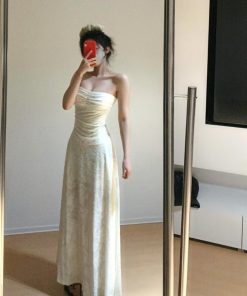 Strapless Pleated One-Shoulder Dress for Women - French Style, Waist-Cinching High-End Summer Fashion