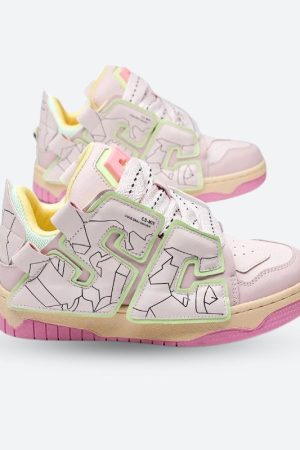 Street Wear With Skirt, Cute Soft Outfits Aesthetic - Neon Sneakers