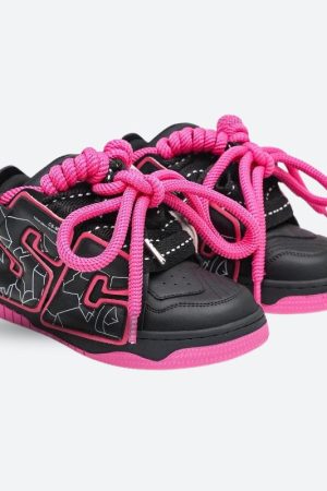 Street Wear With Skirt, Cute Soft Outfits Aesthetic - Neon Sneakers