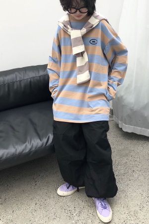 Striped Japanese Loose Fit T-Shirt - Versatile Casual Sweatshirt for Students - Unisex Spring Fashion Inspired by 90s and Y2K Styles