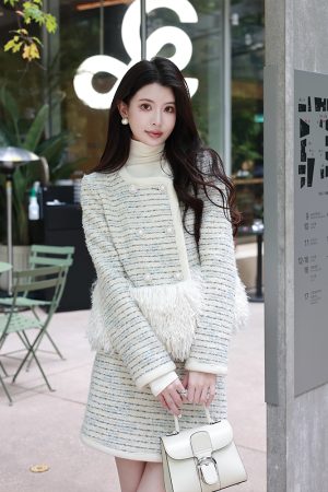 Striped Knitted A-Line Mini Skirt for Women - Elegant Design, Small Fragrant Style, Perfect for 90s and Y2K Fashion Lovers