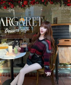 Striped Long-Sleeve Knitted Sweater for Women - V-Neck Stylish Spring Autumn Top, Perfect Y2K Battle Outfit Outerwear