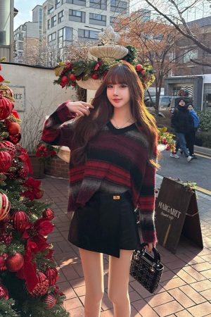 Striped Long-Sleeve Knitted Sweater for Women - V-Neck Stylish Spring Autumn Top, Perfect Y2K Battle Outfit Outerwear