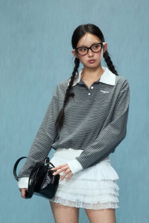 Striped Long-Sleeve T-Shirt for Women, Trendy Spring Top 2025, Casual Fashion, Stylish Everyday Wear