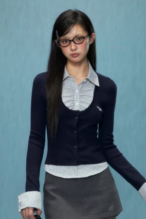 Striped Slim-Fit Two-Piece Knit Top for Women - College Style Spring 2025 Knitwear, Trendy Casual Look