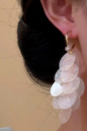 Stunning Fine Glitter Shell Tassel Drop Earrings - Elegant High-End Vacation Style, Unique Exaggerated Accessories