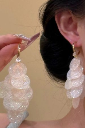 Stunning Fine Glitter Shell Tassel Drop Earrings - Elegant High-End Vacation Style, Unique Exaggerated Accessories