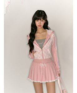 Stylish Autumn Dress Outfit Set - Youthful and Unique Fall Fashion Combination for Effortless Weekend Style