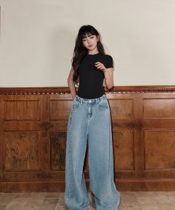 Stylish Fitted Bodysuit for Women - Thoughtful Inner Layer, Perfect for Layering, Y2K Fashion