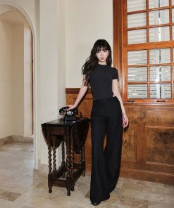 Stylish Fitted Bodysuit for Women - Thoughtful Inner Layer, Perfect for Layering, Y2K Fashion