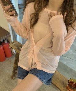 Stylish Green Long Sleeve Tee - Versatile Wear, Sun Protection, Lightweight Fashion Top for Effortless Layering