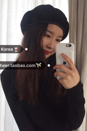Stylish Korean Wool Painter's Hat - Trendy High-Quality Fashion Accessory for 90s and Y2K Inspired Looks