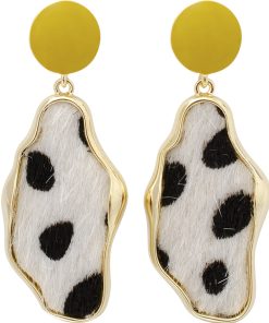 Stylish Leopard Print Earrings for Women - Retro Horsehair Design, Irregular Geometric Shapes, Plush Winter Accessories
