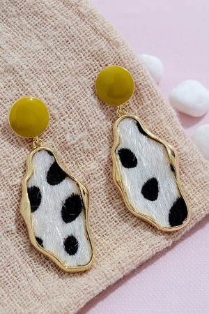 Stylish Leopard Print Earrings for Women - Retro Horsehair Design, Irregular Geometric Shapes, Plush Winter Accessories
