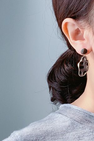 Stylish Leopard Print Earrings for Women - Retro Horsehair Design, Irregular Geometric Shapes, Plush Winter Accessories