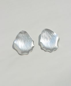 Stylish Matte Silver Petal Earrings with Natural Texture - Artistic Design for Spring/Summer Fashion Trends