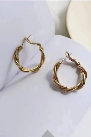 Stylish Minimalist Twisted Hoop Earrings - Unique Design, Exquisite Versatile Fashion Accessories for a High-End Look