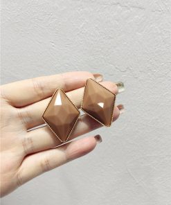 Stylish Retro Metal Edge Acrylic Diamond Geometric Earrings – S925 Silver Needle Pendant Accessories