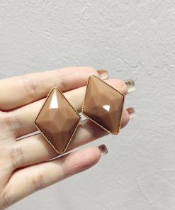 Stylish Retro Metal Edge Acrylic Diamond Geometric Earrings â€“ S925 Silver Needle Pendant Accessories