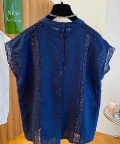 Summer 2025 High-End Linen Sleeveless Top for Women, Loose Hollow Lace Spliced Vest Shirt, Chic Casual Fashion