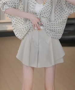 Summer 2025 Women's Chinese Style Sleeveless Green Printed Top and Shorts Two-Piece Set - National Wind Fashion