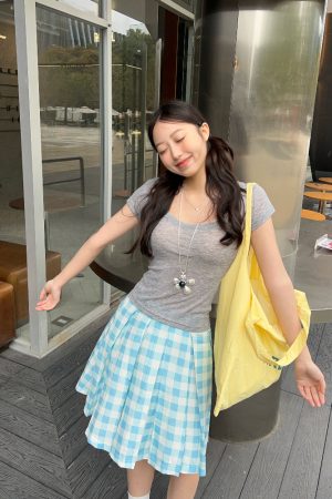 Summer 2025 Women's Mid-Length A-Line Pleated Skirt in Fresh Plaid - Trendy Vacation Style