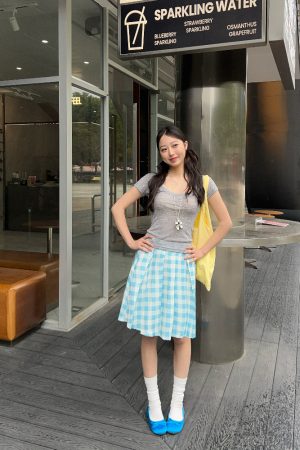 Summer 2025 Women's Mid-Length A-Line Pleated Skirt in Fresh Plaid - Trendy Vacation Style