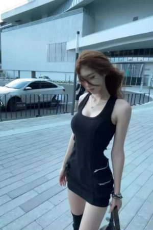 Summer Black Sleeveless Tank Dress for Women - American Style Slim-Fit Bodycon with Waist-Cinching Short Skirt