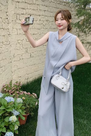 Summer Blue Sleeveless Vest and Wide-Leg Pants Two-Piece Set - Elegant Age-Reducing May Day OOTD Outfit