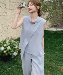 Summer Blue Sleeveless Vest and Wide-Leg Pants Two-Piece Set - Elegant Age-Reducing May Day OOTD Outfit