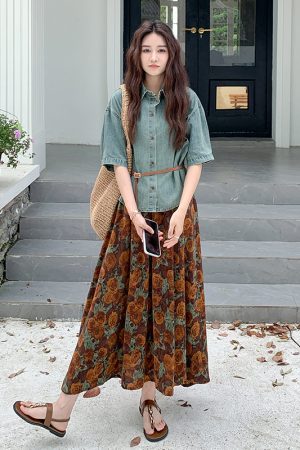 Summer Denim Short Sleeve Shirt and Skirt Two-Piece Set â€“ Elegant Age-Reducing Outfit for May Day OOTD, Perfect for 90s Style