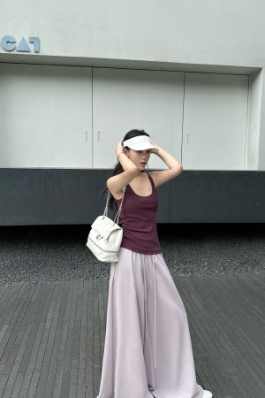 Summer Flowing Pants for Women, Slim Fit Drawstring Design, Lightweight and Cool, Perfect for Casual or Beach Wear