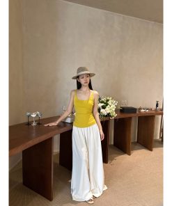 Summer Flowing Pants for Women, Slim Fit Drawstring Design, Lightweight and Cool, Perfect for Casual or Beach Wear