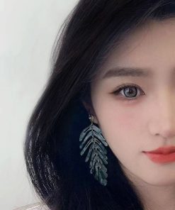 Summer Green Leaf Earrings for Women, Beach Sand Studs, Vacation Travel Ear Drops, Niche Design Clips, Trendy Boho Jewelry