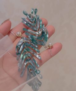 Summer Green Leaf Earrings for Women, Beach Sand Studs, Vacation Travel Ear Drops, Niche Design Clips, Trendy Boho Jewelry