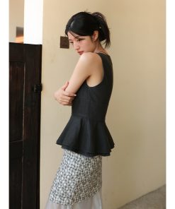 Summer Linen Feel V-Neck Sleeveless Waist-Defined Split Top - Lightweight Casual Style for Effortless Summer Fashion