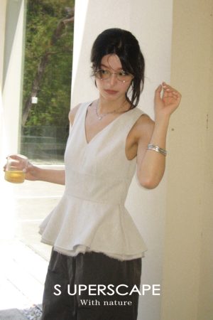 Summer Linen Feel V-Neck Sleeveless Waist-Defined Split Top - Lightweight Casual Style for Effortless Summer Fashion
