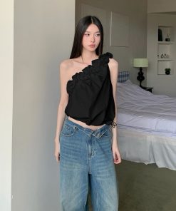 Summer Off-Shoulder Floral Pleated Halter Top - Trendy Women's Fashion for 90s and Y2K Styles